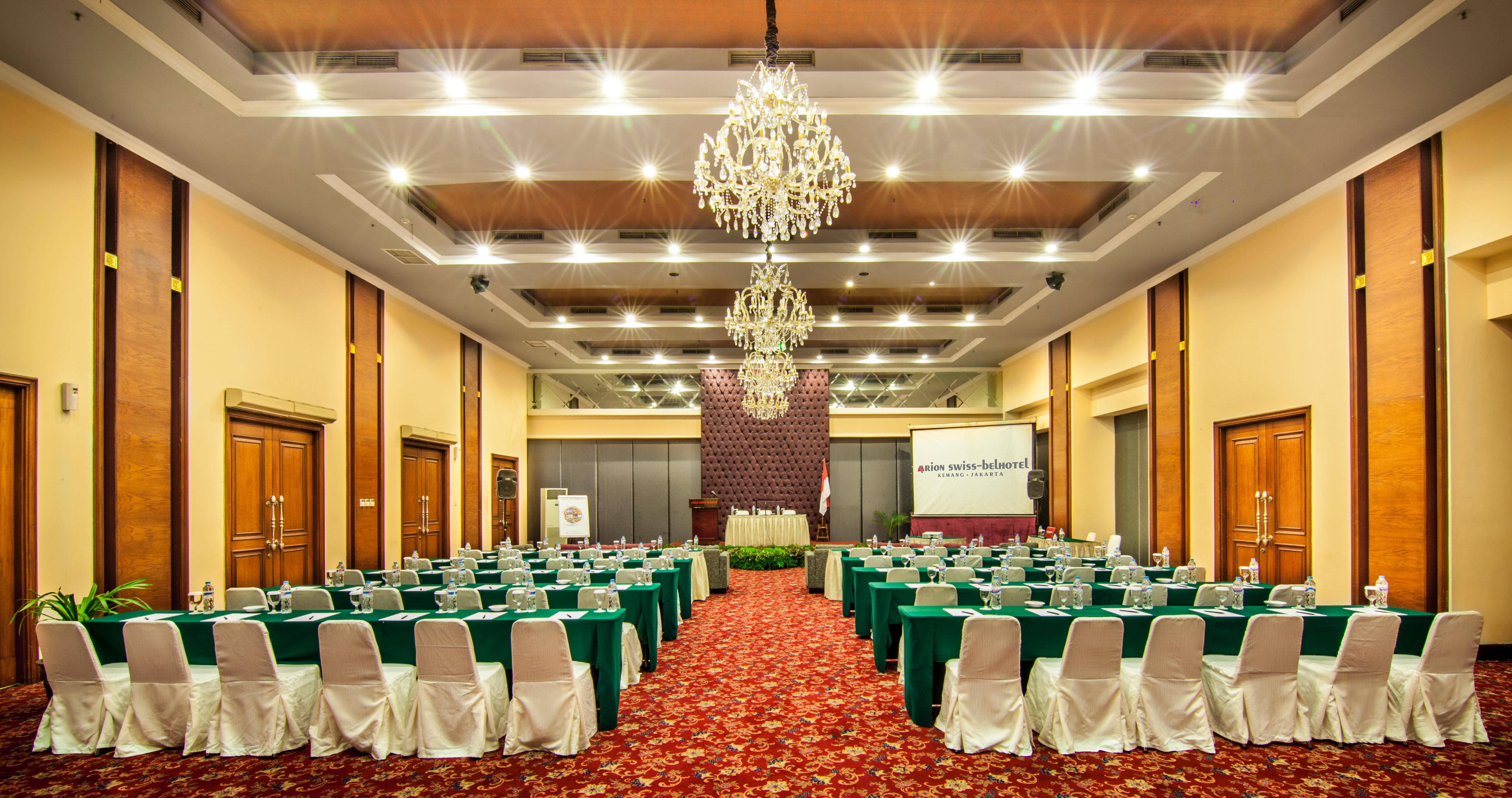 Hotel Park Regis Arion Kemang 4*